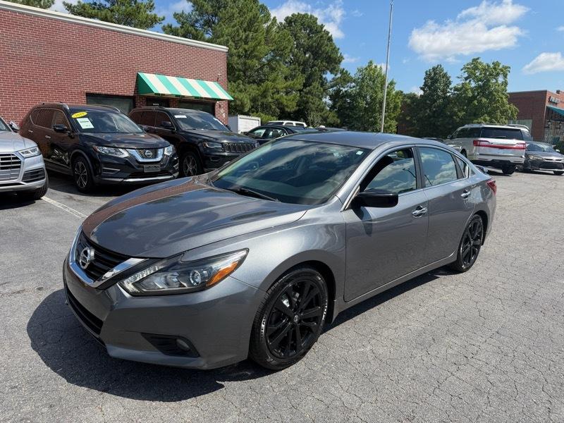 nissan altima 2017 1N4AL3AP2HC174161 image nissan altima 2017 1N4AL3AP2HC174161 image