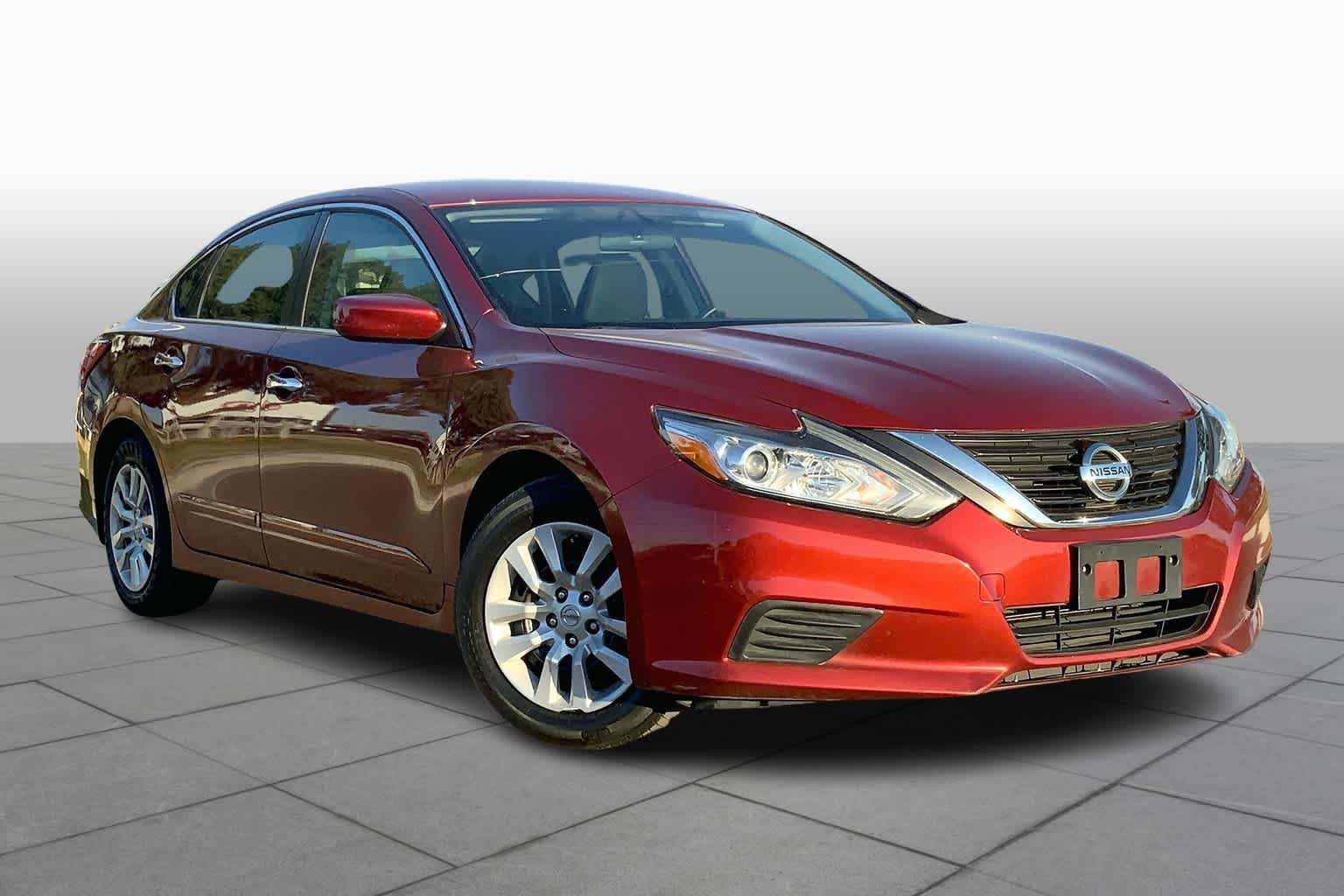 nissan altima 2017 1N4AL3AP6HC138697 image nissan altima 2017 1N4AL3AP6HC138697 image