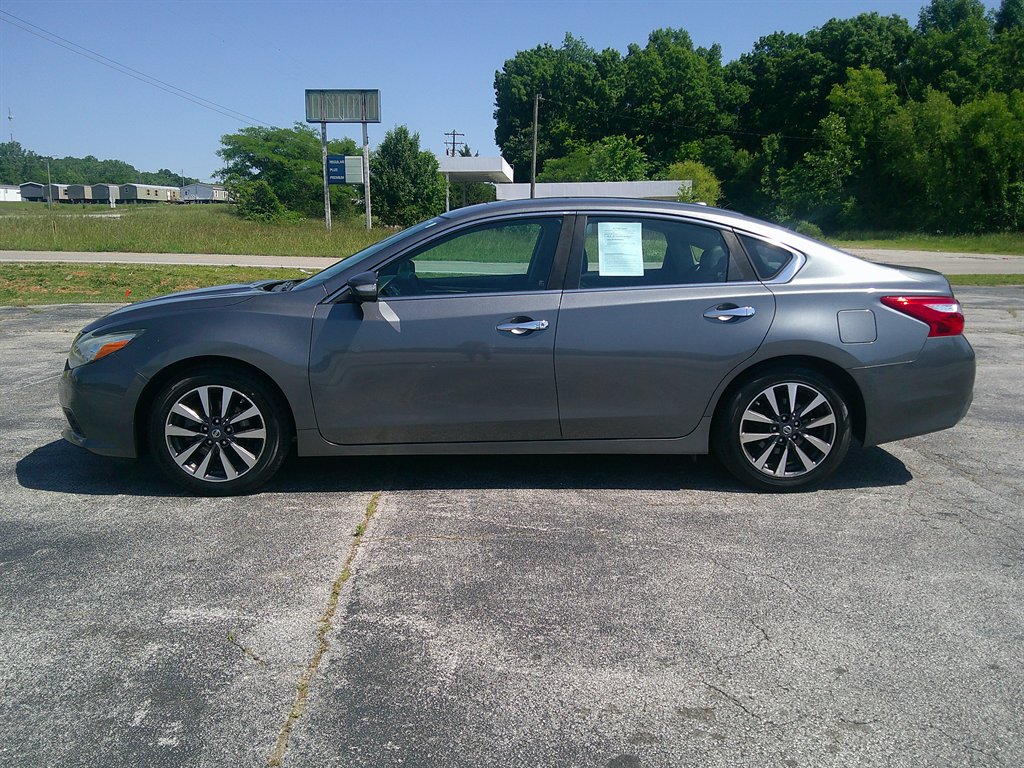 nissan altima 2017 1N4AL3APXHC206838 image nissan altima 2017 1N4AL3APXHC206838 image