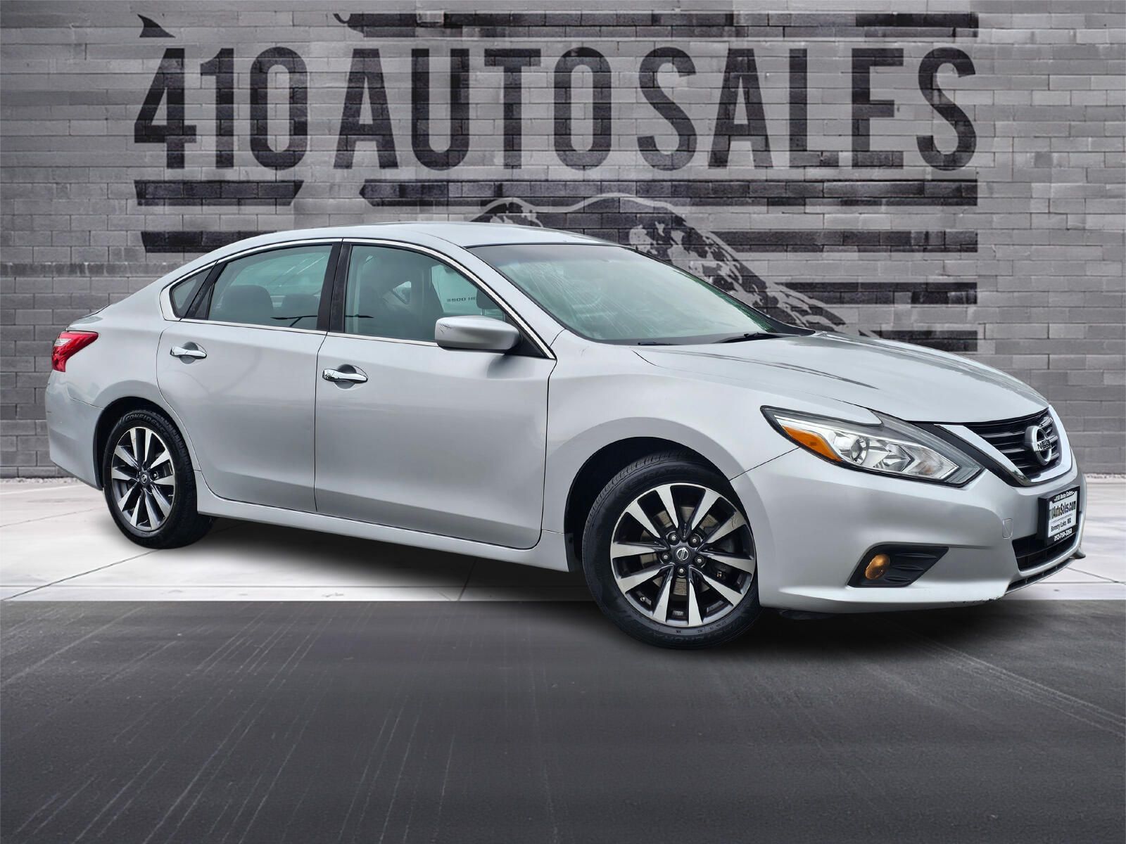 nissan altima 2017 1N4AL3AP2HC207093 image nissan altima 2017 1N4AL3AP2HC207093 image