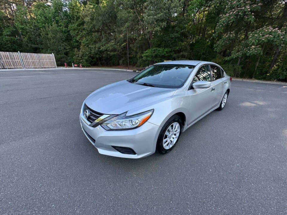 nissan altima 2017 1N4AL3AP0HC199012 image nissan altima 2017 1N4AL3AP0HC199012 image