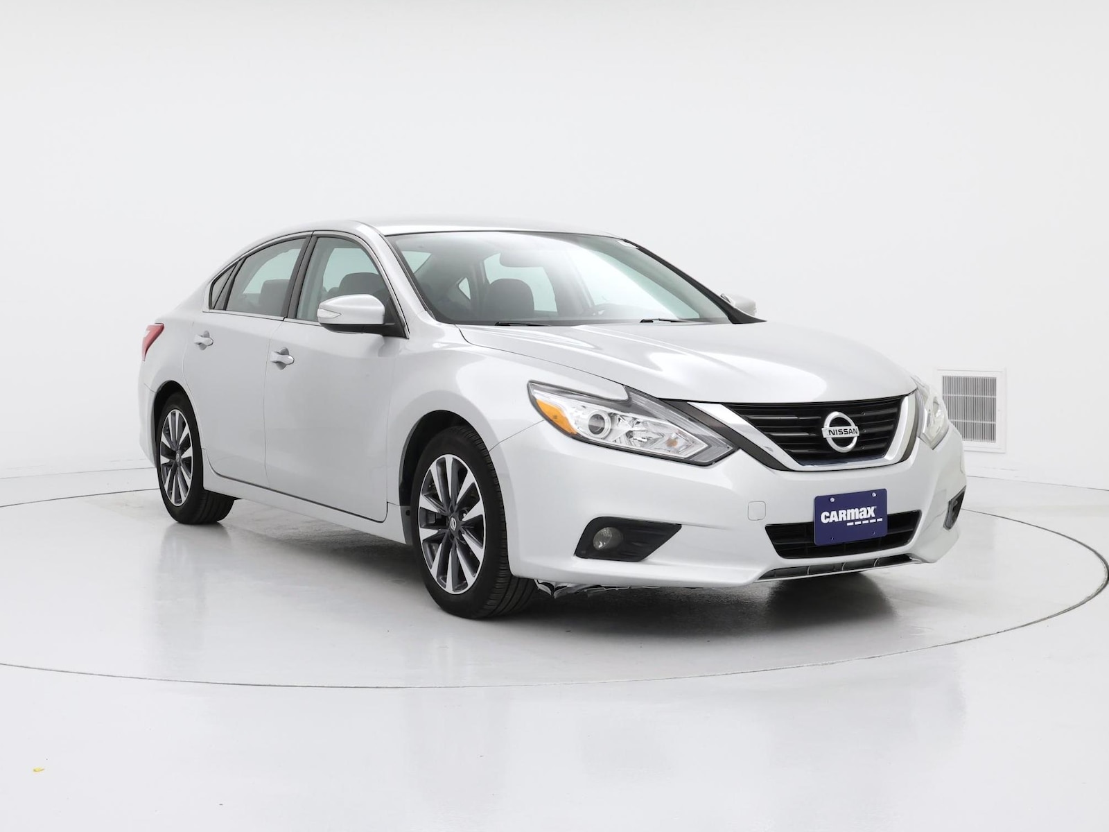 nissan altima 2017 1N4AL3AP0HC117733 image nissan altima 2017 1N4AL3AP0HC117733 image
