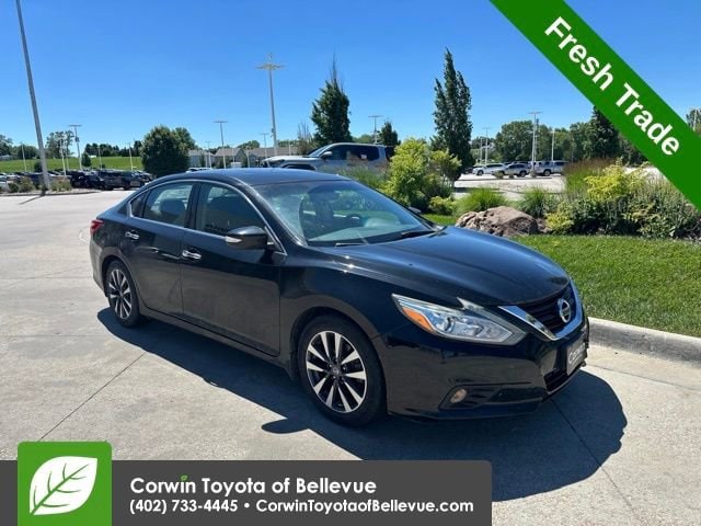nissan altima 2017 1N4AL3AP1HC180274 image nissan altima 2017 1N4AL3AP1HC180274 image