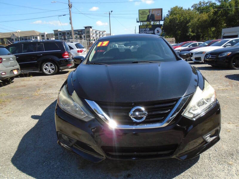 nissan altima 2017 1N4AL3AP4HC155627 image nissan altima 2017 1N4AL3AP4HC155627 image