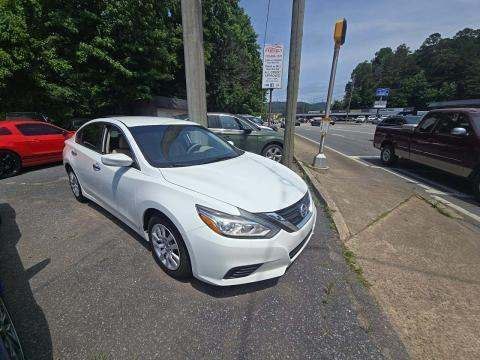 nissan altima 2017 1N4AL3AP6HC152678 image nissan altima 2017 1N4AL3AP6HC152678 image