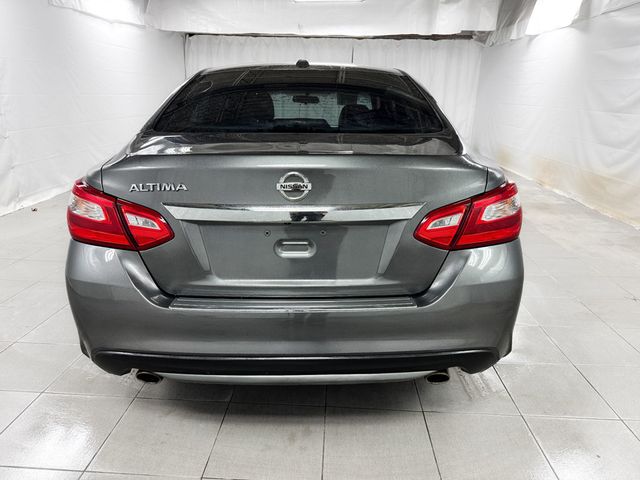 nissan altima 2017 1N4AL3AP5HC146046 image nissan altima 2017 1N4AL3AP5HC146046 image