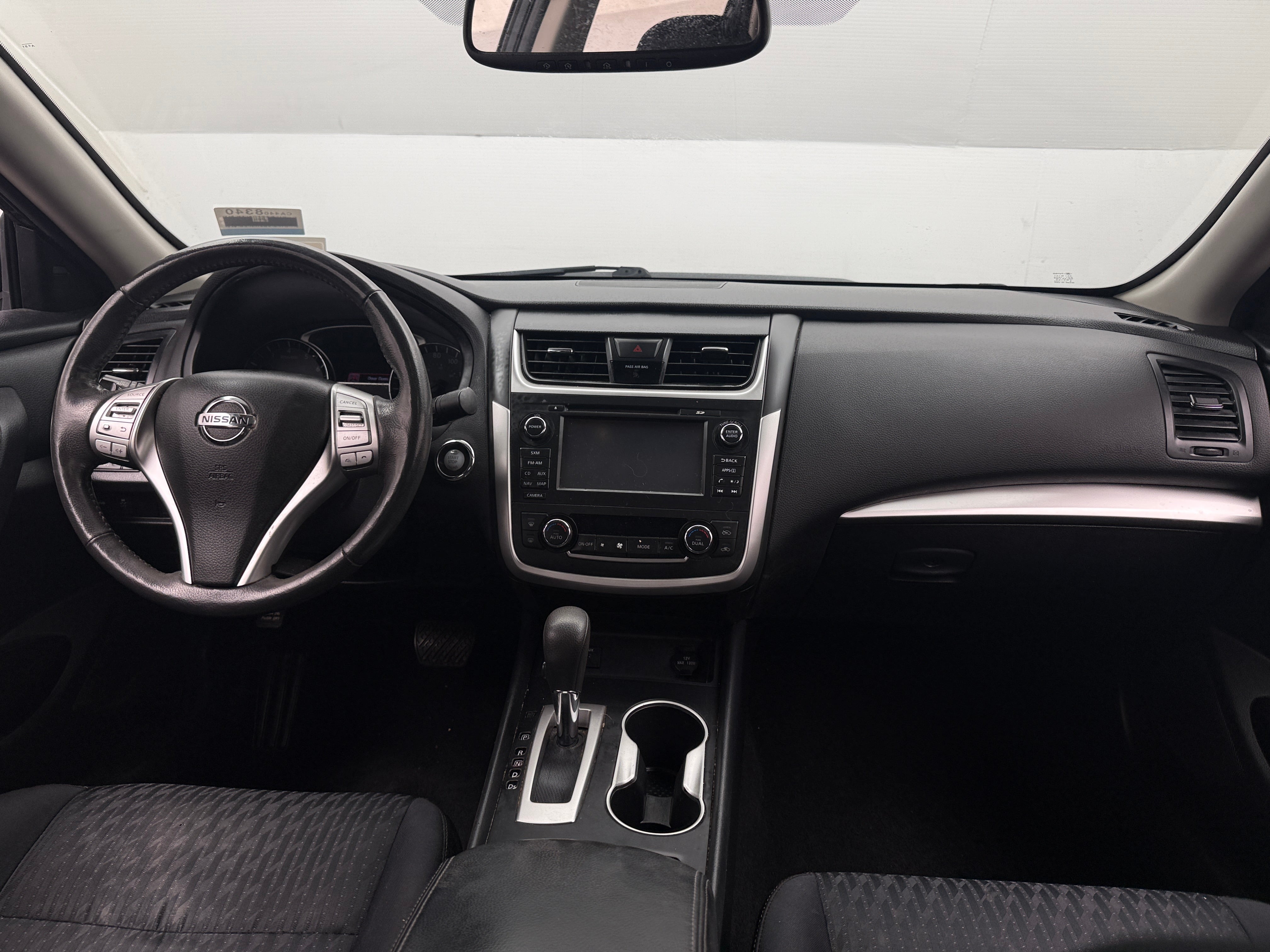 nissan altima 2017 1N4AL3AP7HC215142 image nissan altima 2017 1N4AL3AP7HC215142 image