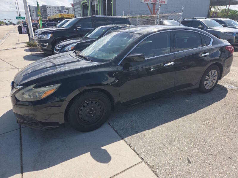 nissan altima 2017 1N4AL3AP8HC168784 image nissan altima 2017 1N4AL3AP8HC168784 image