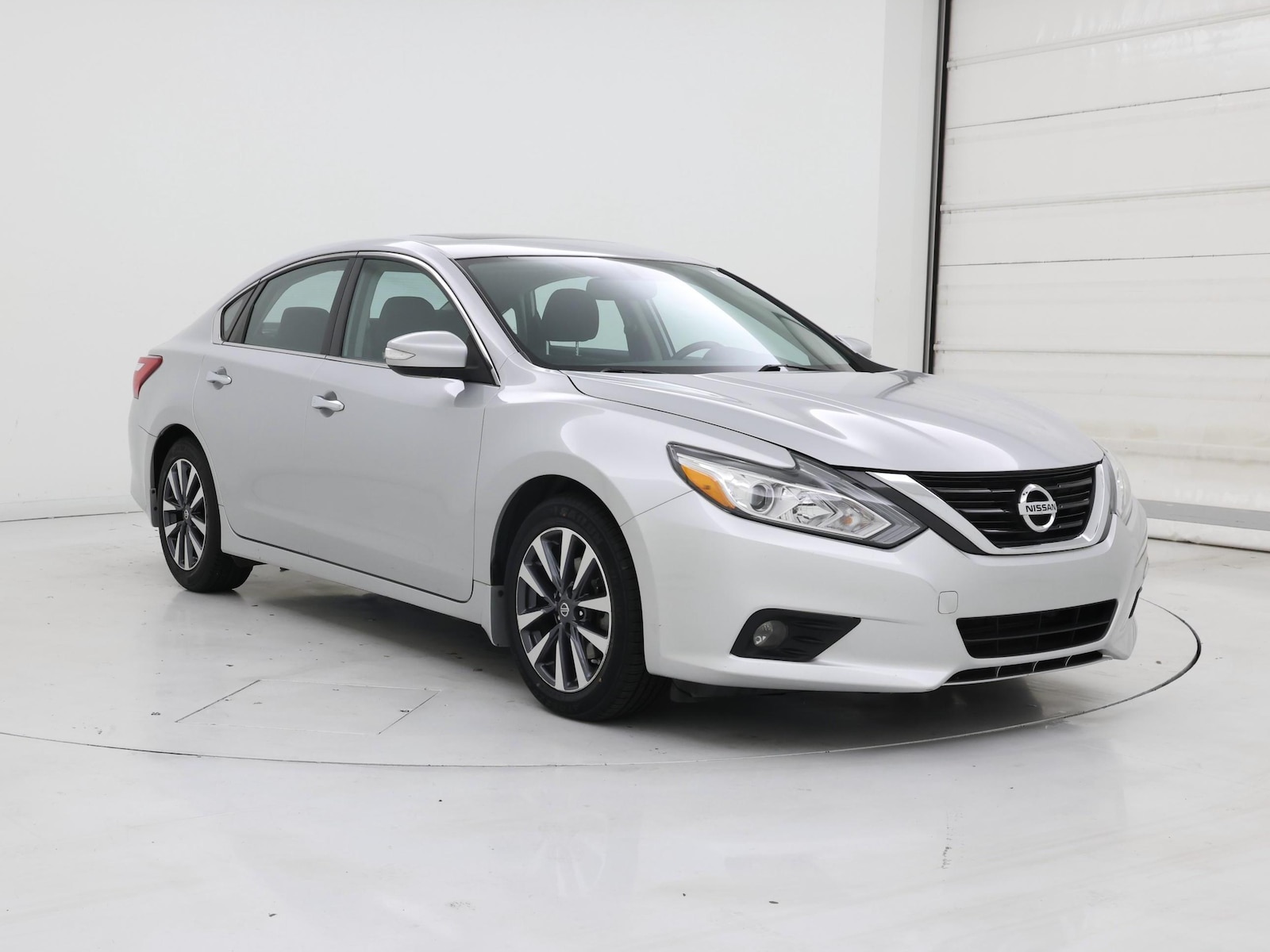 nissan altima 2017 1N4AL3AP4HC482187 image nissan altima 2017 1N4AL3AP4HC482187 image