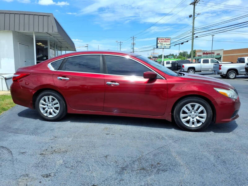 nissan altima 2017 1N4AL3AP4HC261527 image nissan altima 2017 1N4AL3AP4HC261527 image