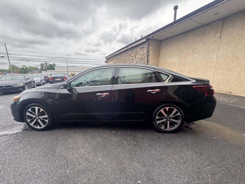 nissan altima 2017 1N4AL3AP9HC296225 image nissan altima 2017 1N4AL3AP9HC296225 image