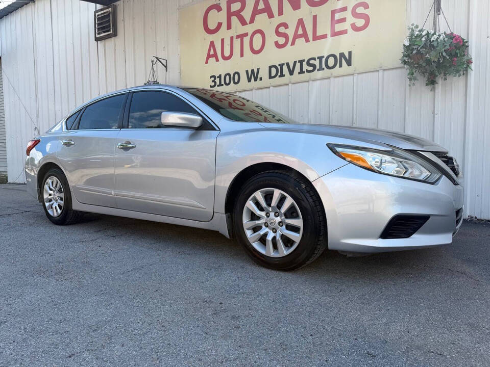 nissan altima 2017 1N4AL3AP6HC122032 image nissan altima 2017 1N4AL3AP6HC122032 image