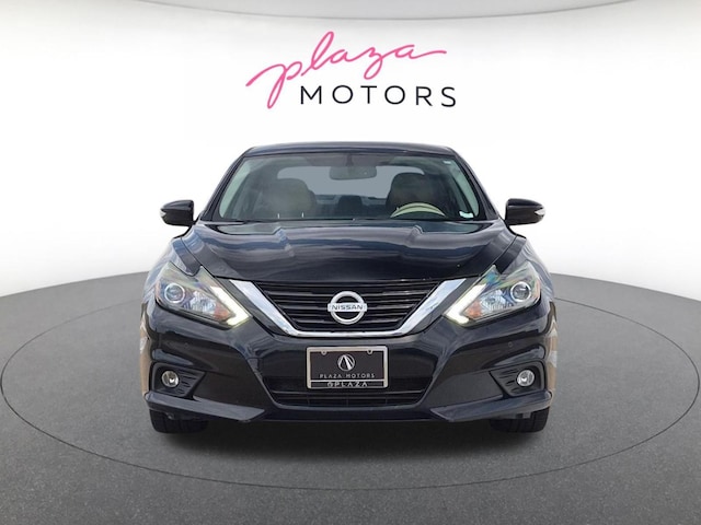 nissan altima 2017 1N4BL3AP9HC194654 image nissan altima 2017 1N4BL3AP9HC194654 image