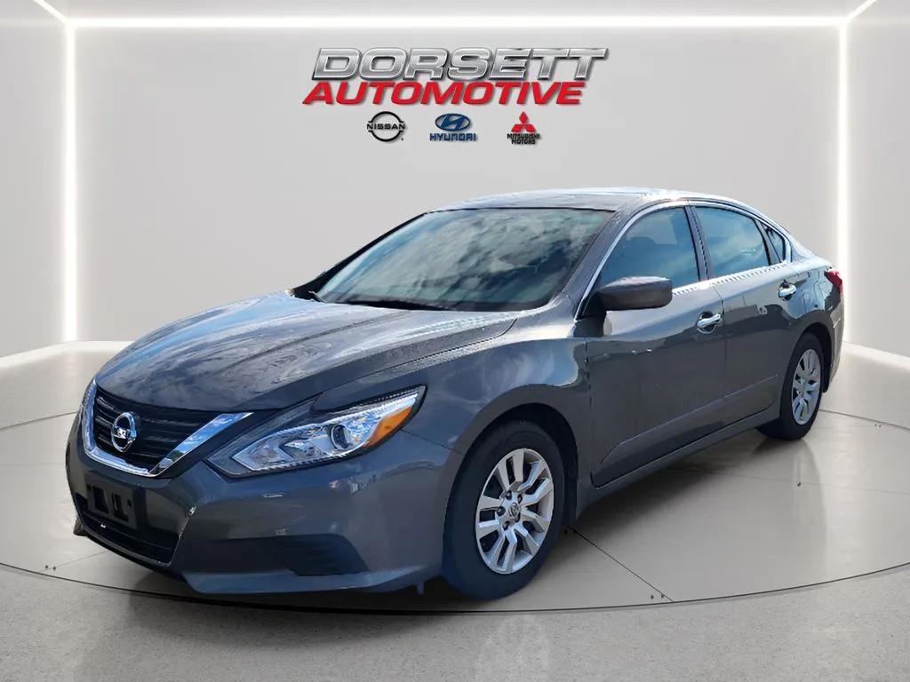 nissan altima 2017 1N4AL3AP0HC135195 image nissan altima 2017 1N4AL3AP0HC135195 image