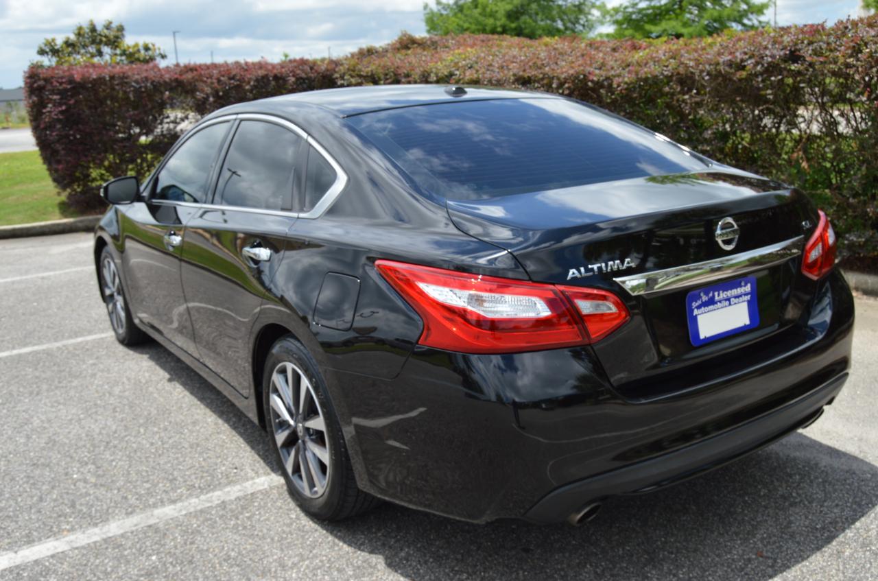 nissan altima 2017 1N4AL3AP9HC182595 image nissan altima 2017 1N4AL3AP9HC182595 image