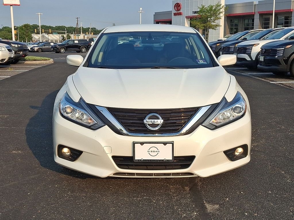 nissan altima 2017 1N4AL3AP8HC474917 image nissan altima 2017 1N4AL3AP8HC474917 image