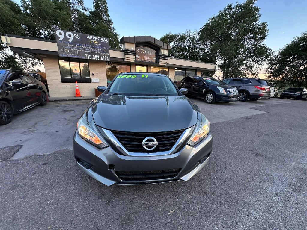 nissan altima 2017 1N4AL3AP4HC497174 image nissan altima 2017 1N4AL3AP4HC497174 image