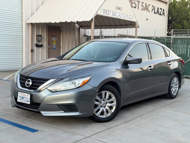 nissan altima 2017 1N4AL3AP4HC138102 image nissan altima 2017 1N4AL3AP4HC138102 image