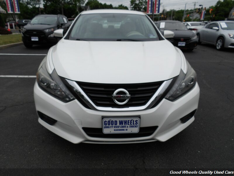 nissan altima 2017 1N4AL3AP6HC294500 image nissan altima 2017 1N4AL3AP6HC294500 image