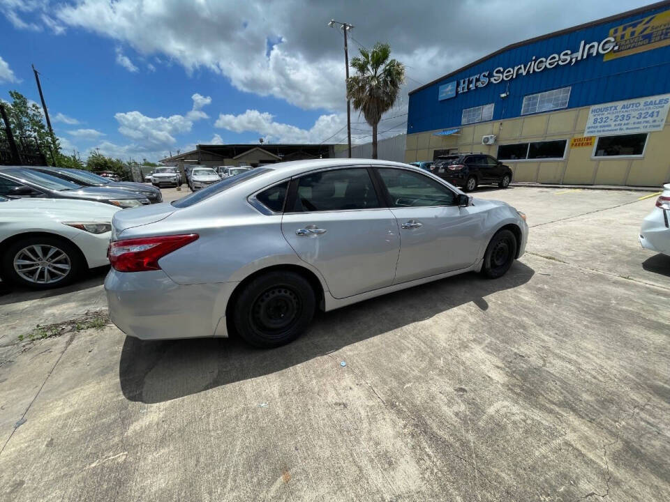 nissan altima 2017 1N4AL3AP1HC276261 image nissan altima 2017 1N4AL3AP1HC276261 image
