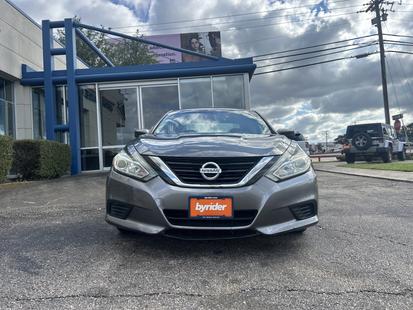 nissan altima 2017 1N4AL3AP3HC253225 image nissan altima 2017 1N4AL3AP3HC253225 image