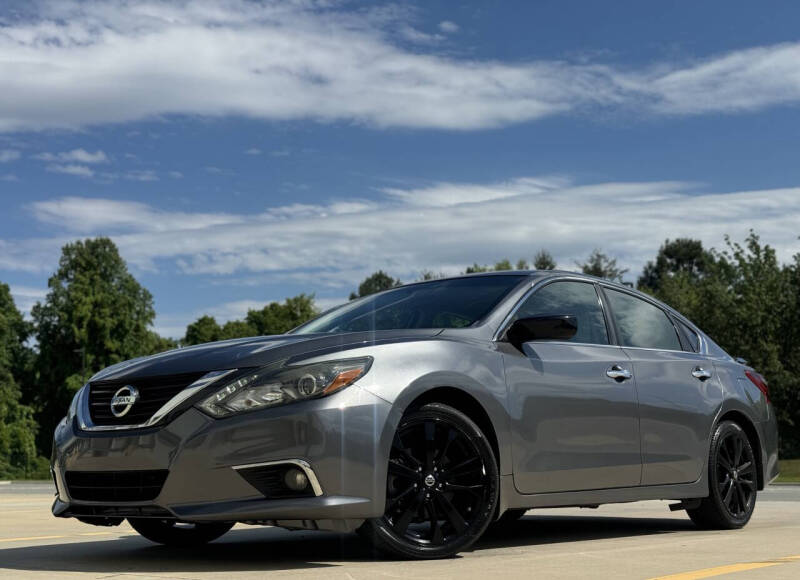 nissan altima 2017 1N4AL3AP9HC294958 image nissan altima 2017 1N4AL3AP9HC294958 image
