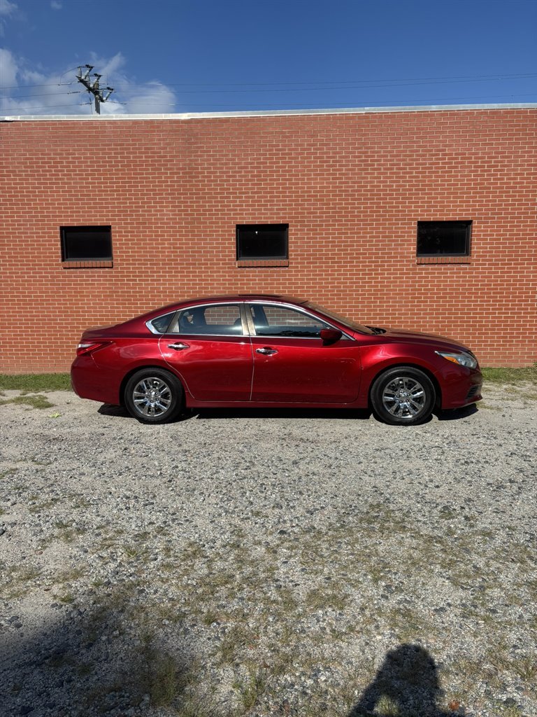 nissan altima 2017 1N4AL3APXHC296167 image nissan altima 2017 1N4AL3APXHC296167 image