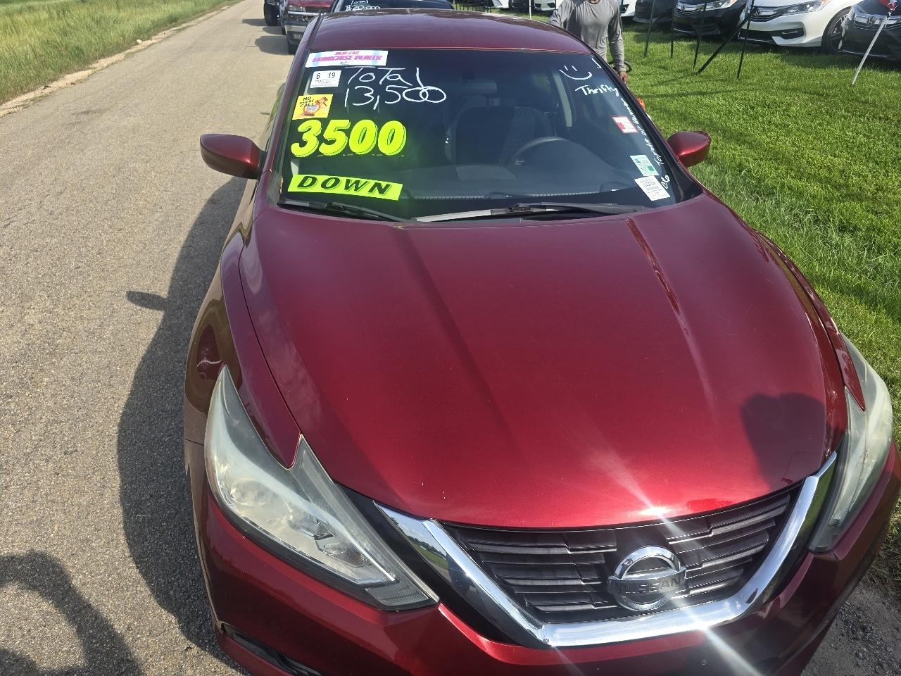 nissan altima 2017 1N4AL3AP7HC293565 image nissan altima 2017 1N4AL3AP7HC293565 image