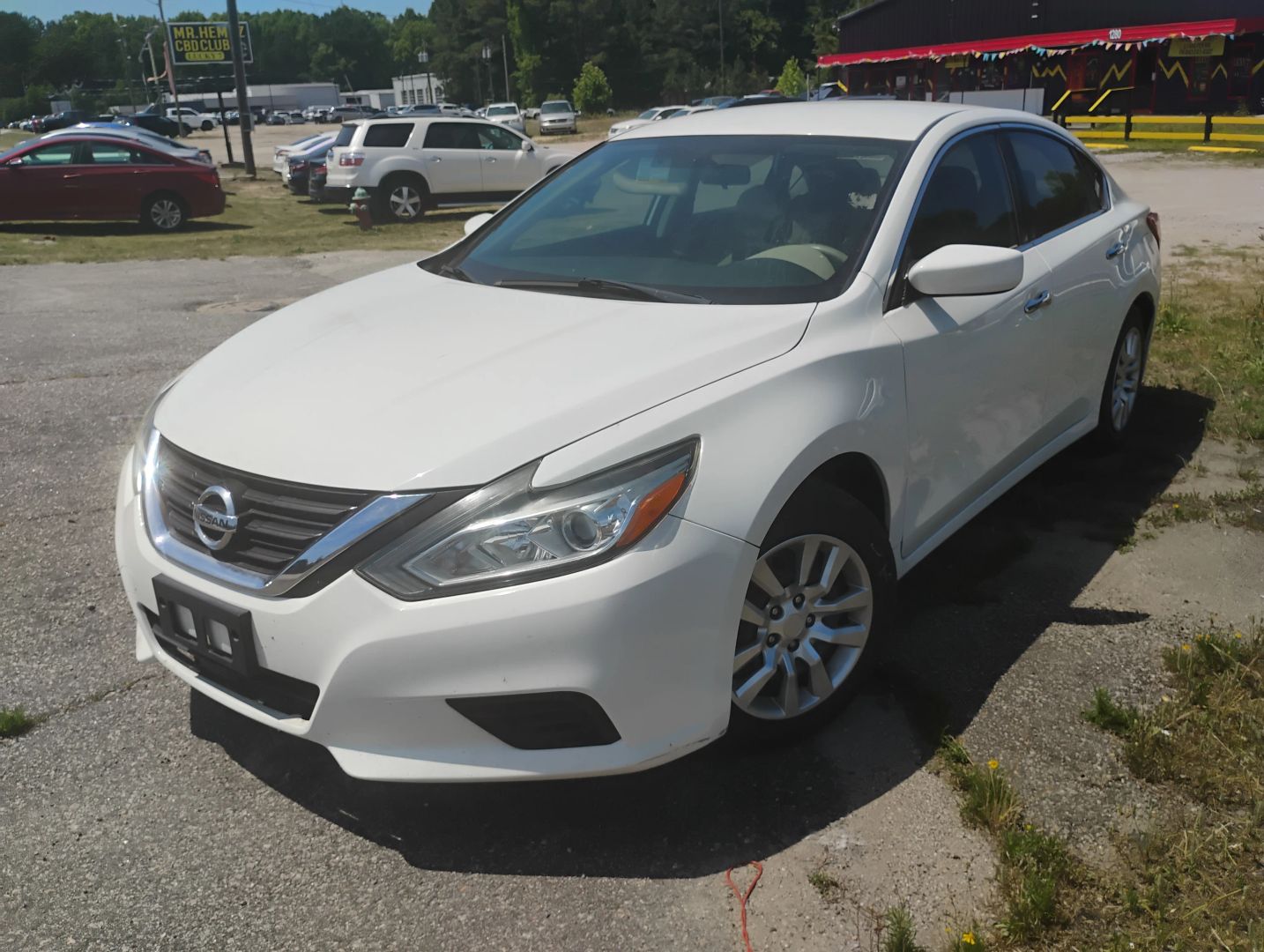 nissan altima 2017 1N4AL3AP1HC146397 image nissan altima 2017 1N4AL3AP1HC146397 image