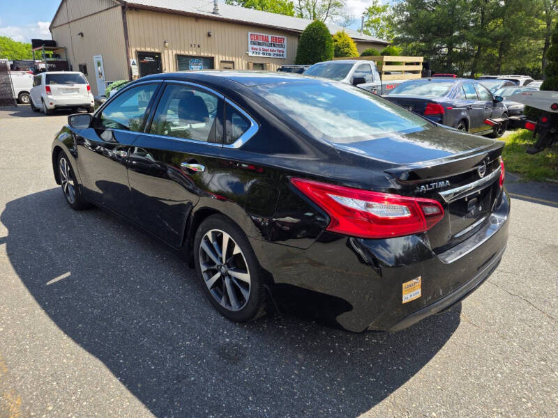 nissan altima 2017 1N4AL3AP6HC264106 image nissan altima 2017 1N4AL3AP6HC264106 image