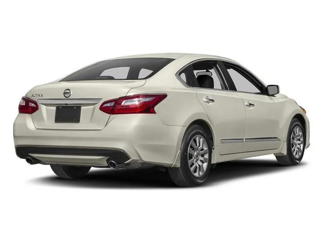 nissan altima 2017 1N4AL3AP0HC194411 image nissan altima 2017 1N4AL3AP0HC194411 image