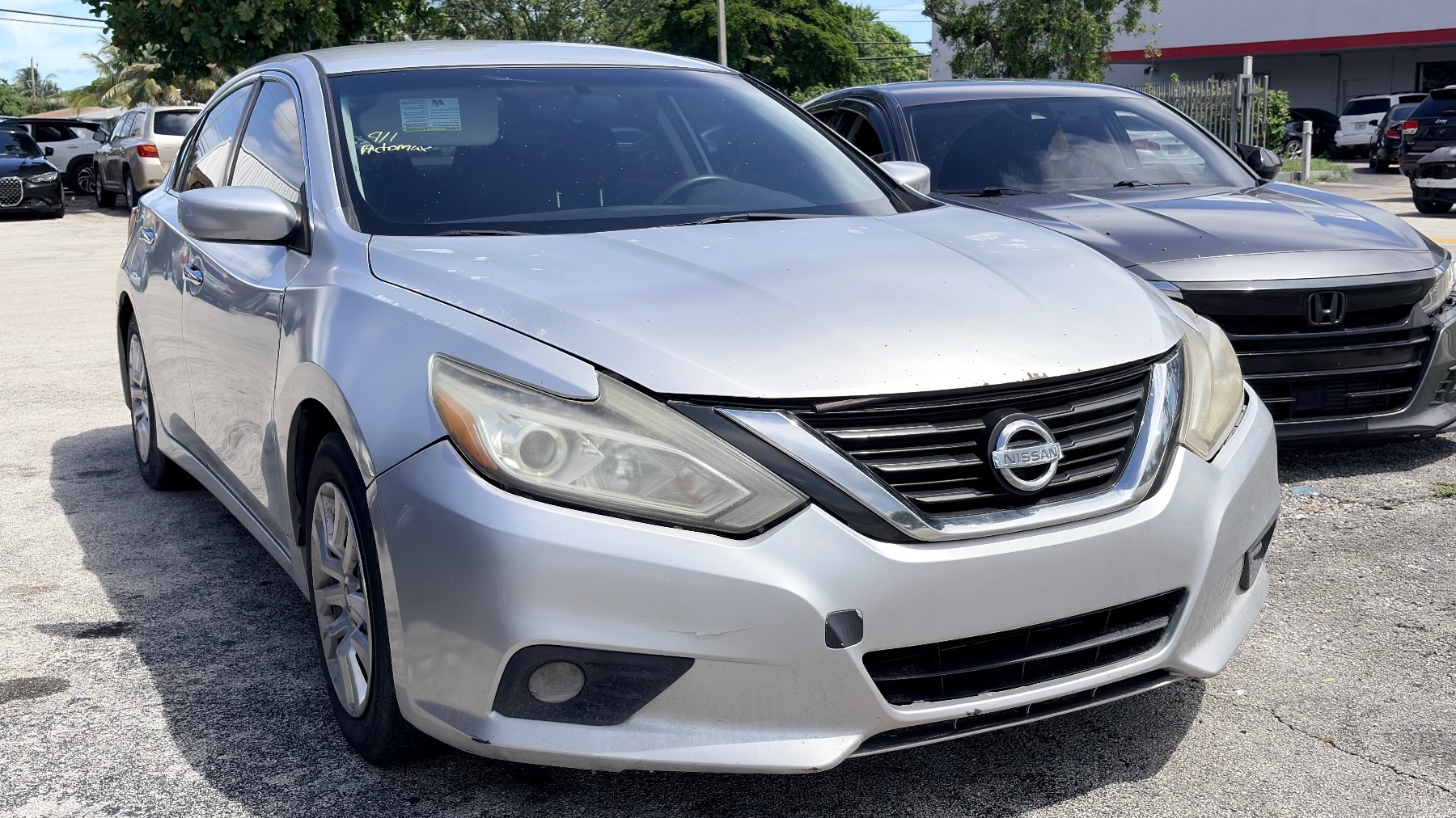 nissan altima 2017 1N4AL3AP4HC162836 image nissan altima 2017 1N4AL3AP4HC162836 image