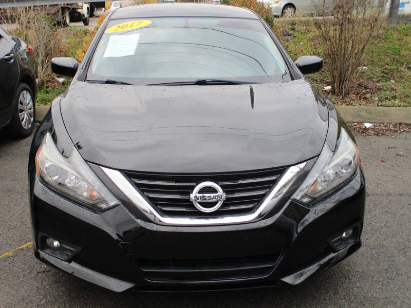 nissan altima 2017 1N4AL3AP8HC497162 image nissan altima 2017 1N4AL3AP8HC497162 image