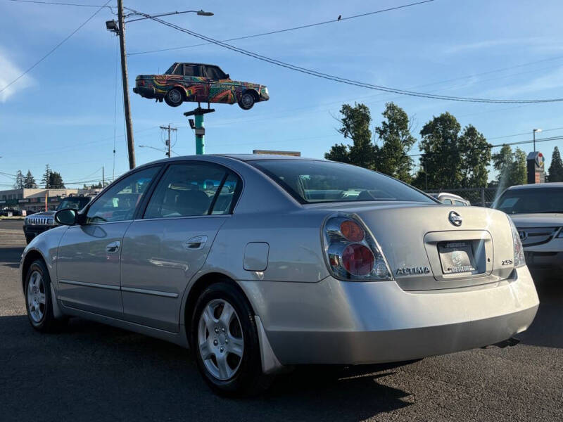 nissan altima 2004 1N4AL11D24C172799 image nissan altima 2004 1N4AL11D24C172799 image