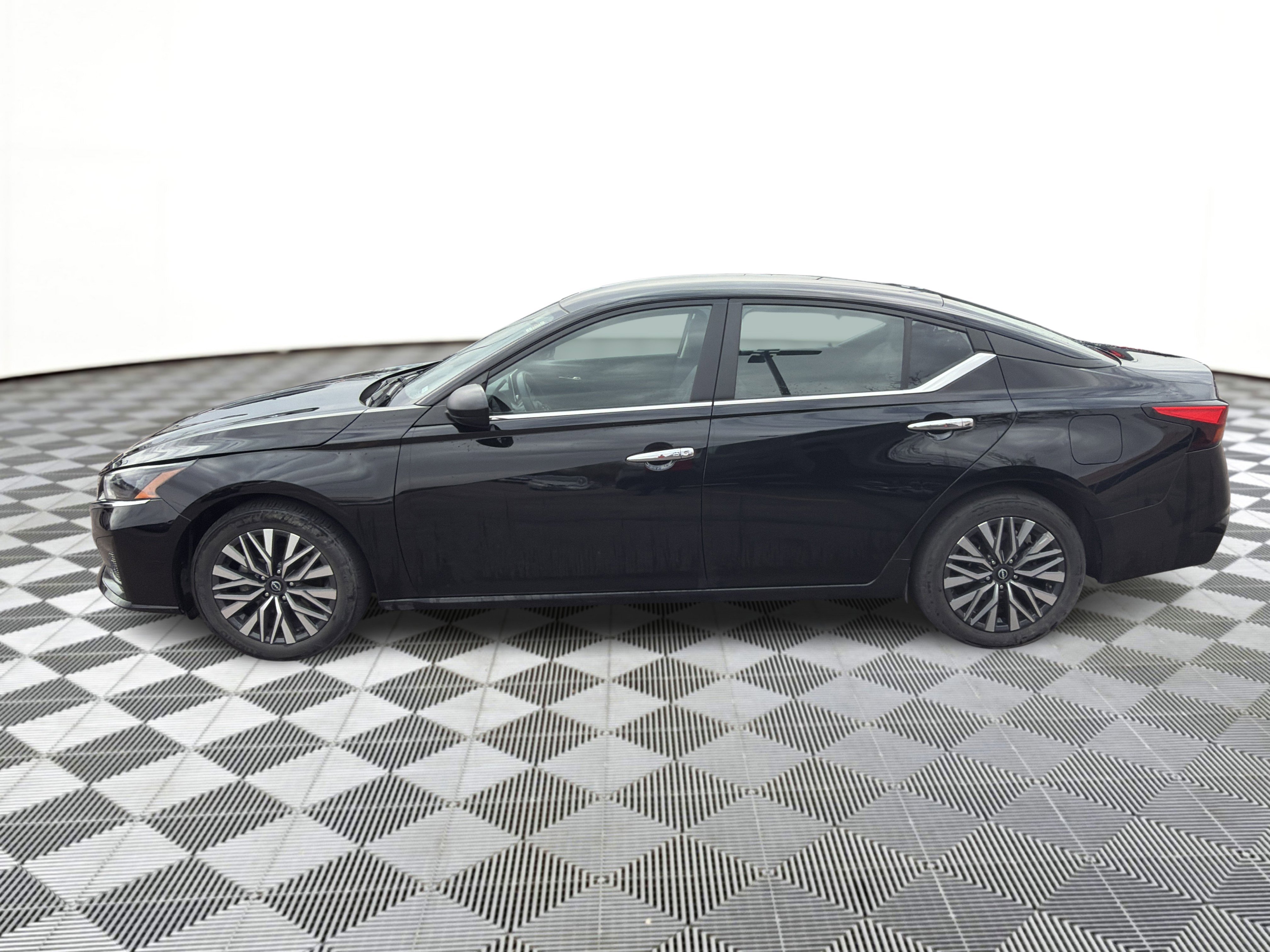nissan altima 2024 1N4BL4DV2RN373804 image nissan altima 2024 1N4BL4DV2RN373804 image