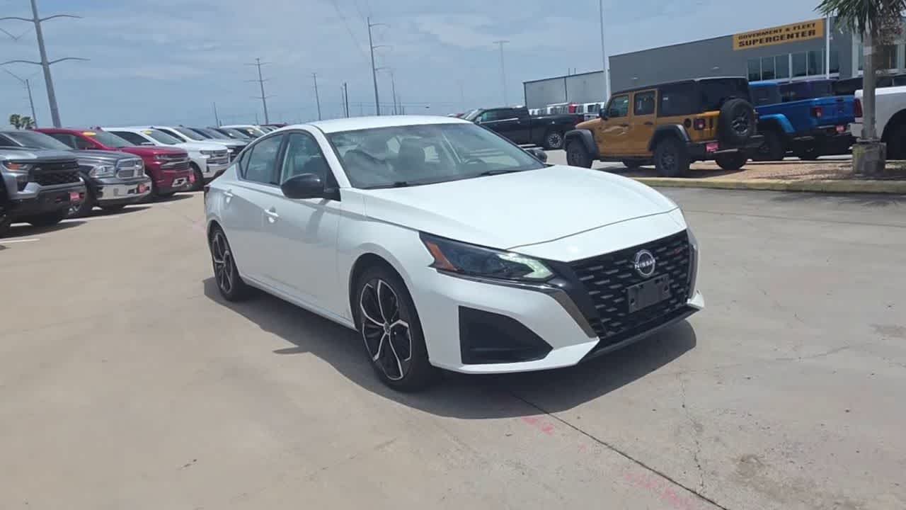 nissan altima 2024 1N4BL4CV3RN370198 image nissan altima 2024 1N4BL4CV3RN370198 image