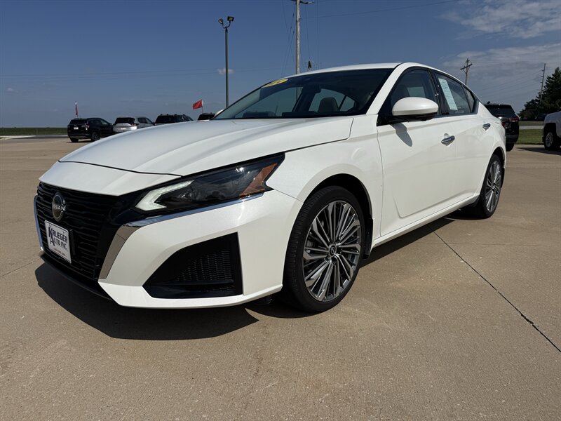 nissan altima 2024 1N4BL4EW8RN313968 image nissan altima 2024 1N4BL4EW8RN313968 image