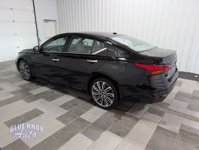nissan altima 2024 1N4BL4EW1RN303332 image nissan altima 2024 1N4BL4EW1RN303332 image