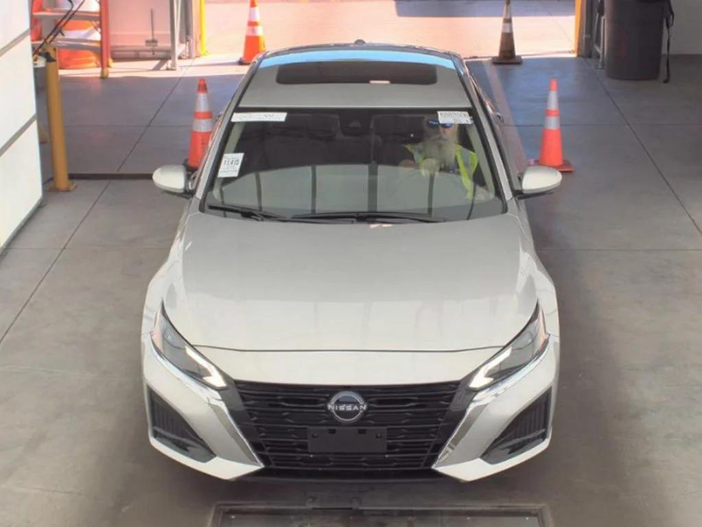 nissan altima 2024 1N4BL4EW6RN302628 image nissan altima 2024 1N4BL4EW6RN302628 image