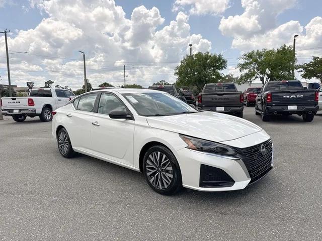 nissan altima 2024 1N4BL4DV9RN357423 image nissan altima 2024 1N4BL4DV9RN357423 image