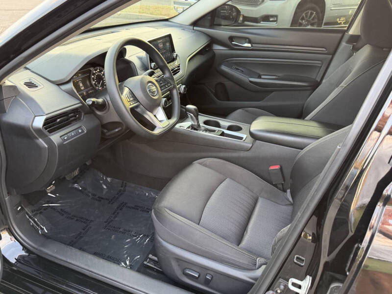 nissan altima 2020 1N4BL4BV7LC130785 image nissan altima 2020 1N4BL4BV7LC130785 image