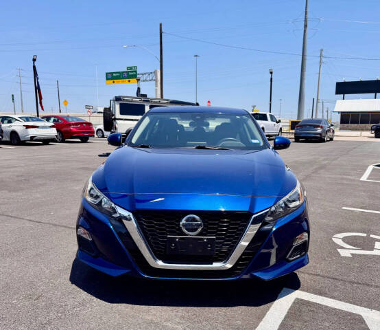 nissan altima 2020 1N4BL4BV1LC129194 image nissan altima 2020 1N4BL4BV1LC129194 image
