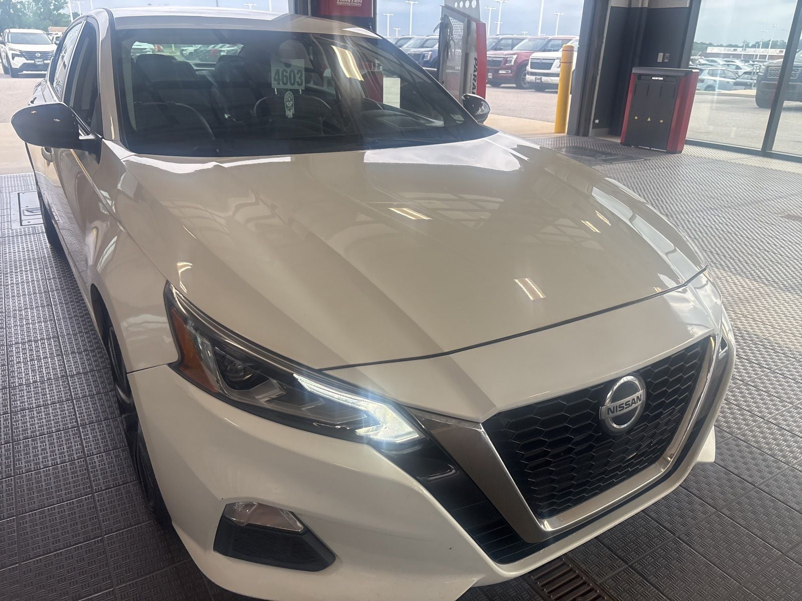 nissan altima 2020 1N4BL4CV3LC233846 image nissan altima 2020 1N4BL4CV3LC233846 image