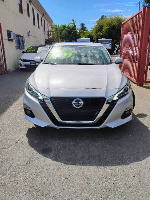 nissan altima 2020 1N4BL4FV5LN303959 image nissan altima 2020 1N4BL4FV5LN303959 image