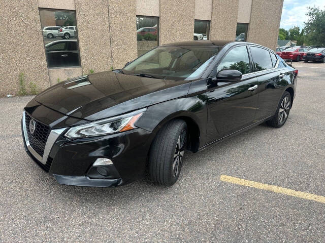 nissan altima 2020 1N4BL4EW7LC155559 image nissan altima 2020 1N4BL4EW7LC155559 image