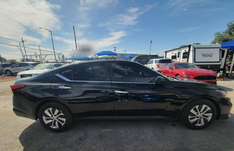 nissan altima 2020 1N4BL4BV1LC100570 image nissan altima 2020 1N4BL4BV1LC100570 image