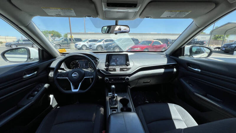 nissan altima 2020 1N4BL4BW8LN322231 image nissan altima 2020 1N4BL4BW8LN322231 image