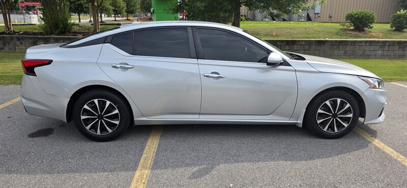 nissan altima 2020 1N4BL4BV7LN315469 image nissan altima 2020 1N4BL4BV7LN315469 image