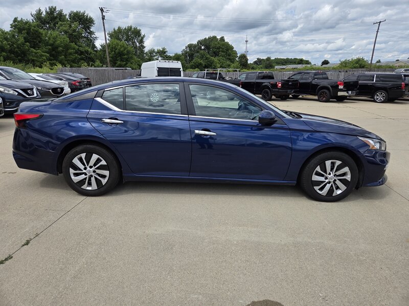 nissan altima 2020 1N4BL4BV9LC232475 image nissan altima 2020 1N4BL4BV9LC232475 image
