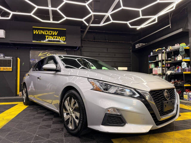 nissan altima 2020 1N4BL4BV4LC116830 image nissan altima 2020 1N4BL4BV4LC116830 image